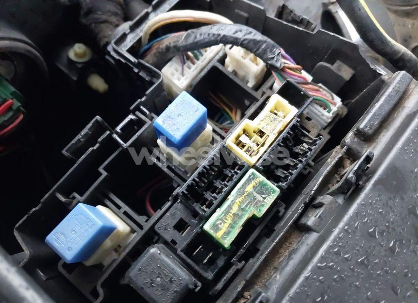 Photo 12 of 2010 Nissan Sentra 2.0 (VIN 3N1AB6AP1AL698686)