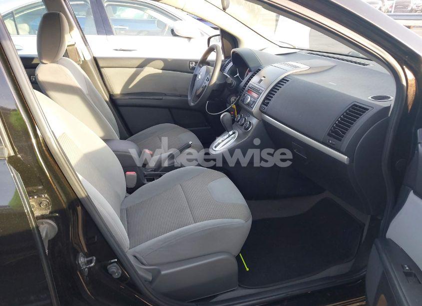 Photo 5 of 2010 Nissan Sentra 2.0S (VIN 3N1AB6AP1AL698798)