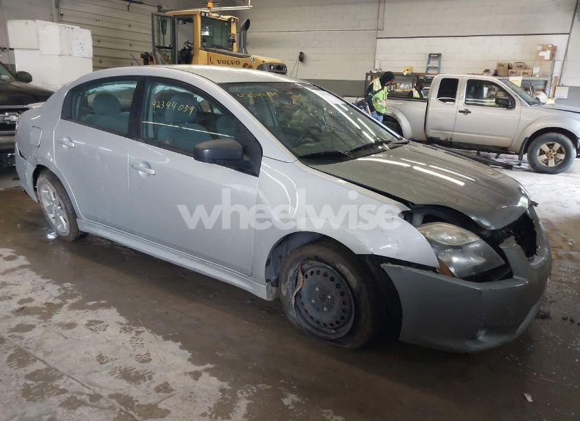 2010 Nissan Sentra 2.0SR (VIN 3N1AB6AP1AL699563) main photo