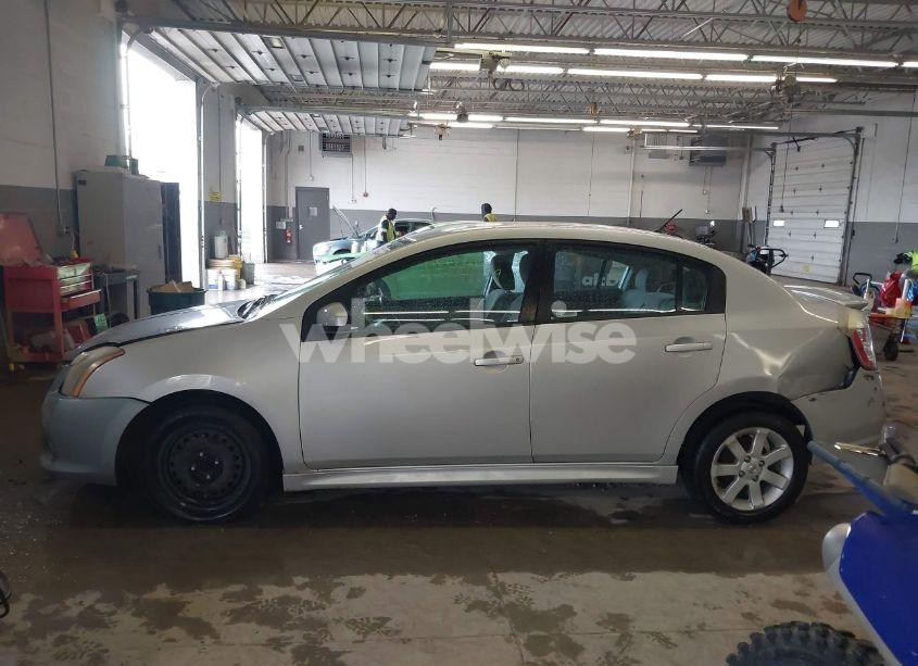 Photo 15 of 2010 Nissan Sentra 2.0SR (VIN 3N1AB6AP1AL699563)