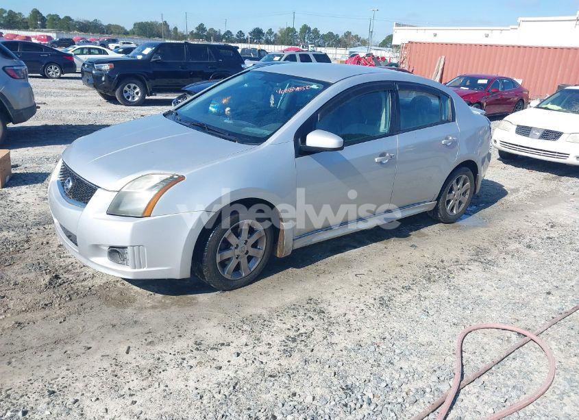 Photo 2 of 2010 Nissan Sentra 2.0SR (VIN 3N1AB6AP1AL725076)