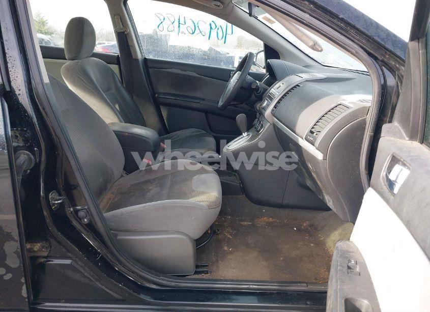 Photo 5 of 2010 Nissan Sentra 2.0SR (VIN 3N1AB6AP1AL726499)