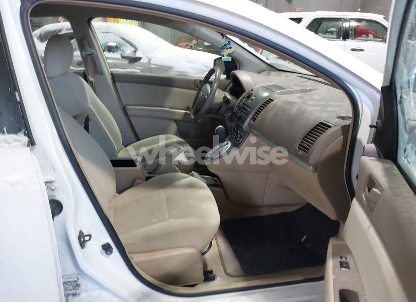 Photo 5 of 2011 Nissan Sentra 2.0 (VIN 3N1AB6AP1BL634021)