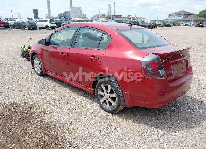 Photo 3 of 2011 Nissan Sentra 2.0SR (VIN 3N1AB6AP1BL665656)
