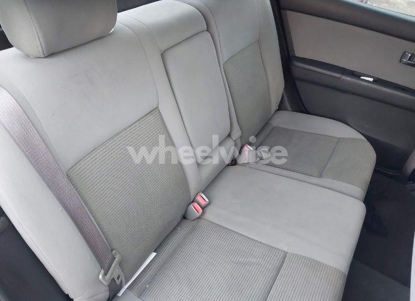 Photo 8 of 2011 Nissan Sentra 2.0S (VIN 3N1AB6AP1BL685776)