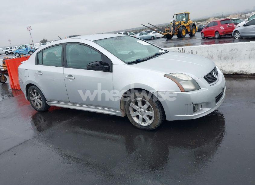 2011 Nissan Sentra 2.0SR (VIN 3N1AB6AP1BL715696) main photo
