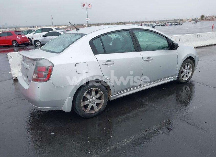 Photo 4 of 2011 Nissan Sentra 2.0SR (VIN 3N1AB6AP1BL715696)