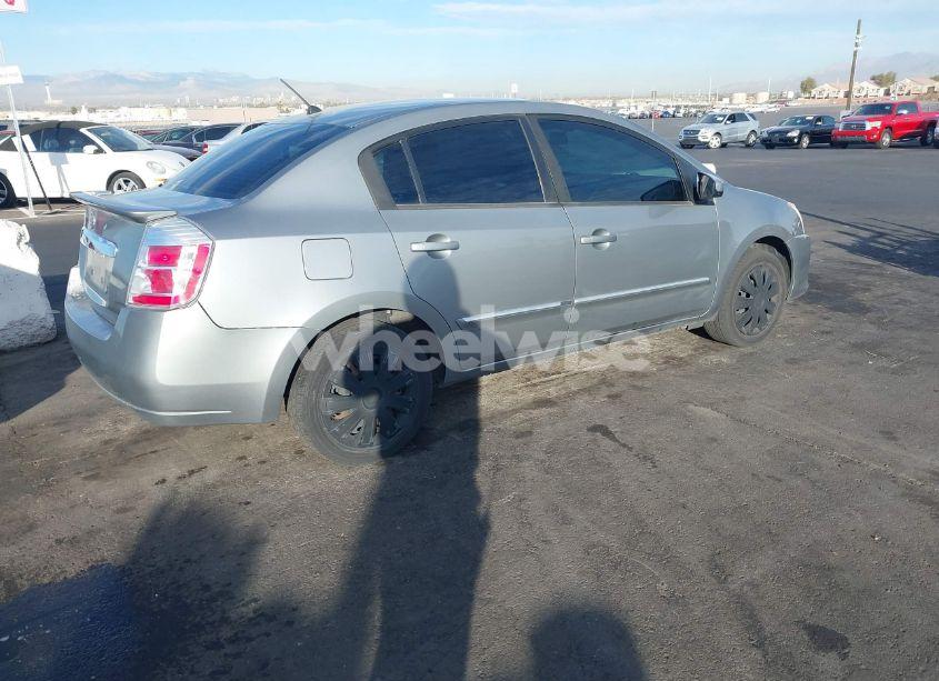 Photo 4 of 2011 Nissan Sentra 2.0S (VIN 3N1AB6AP1BL718128)