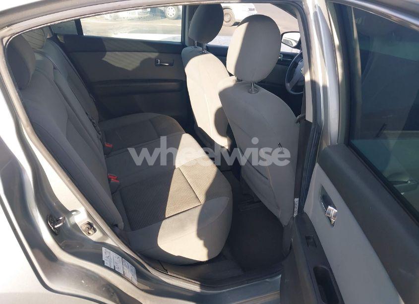 Photo 8 of 2011 Nissan Sentra 2.0S (VIN 3N1AB6AP1BL718128)