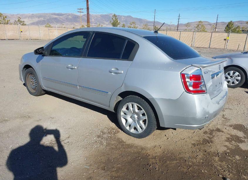 Photo 3 of 2011 Nissan Sentra 2.0S (VIN 3N1AB6AP1BL720199)