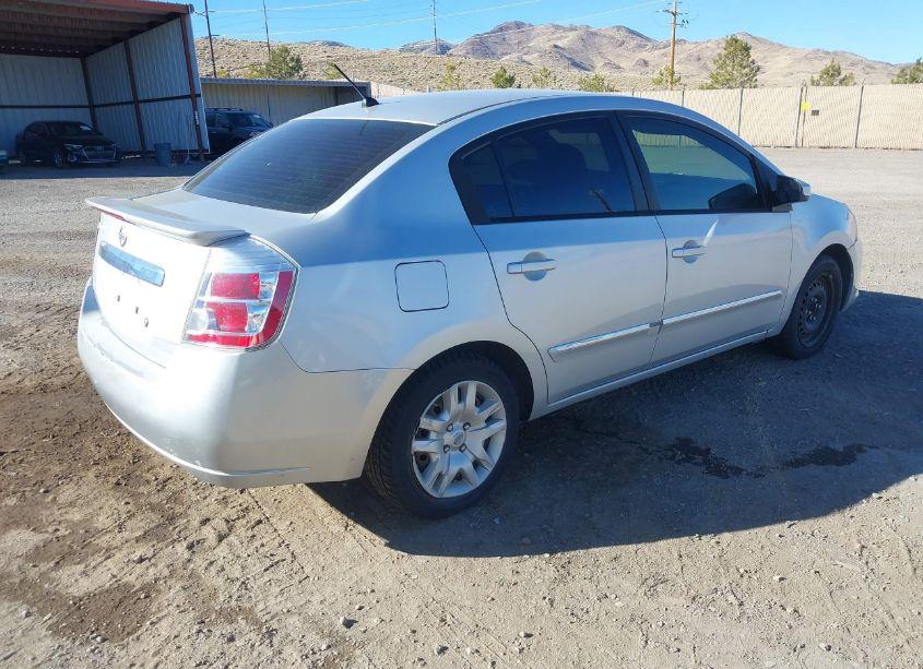 Photo 4 of 2011 Nissan Sentra 2.0S (VIN 3N1AB6AP1BL720199)
