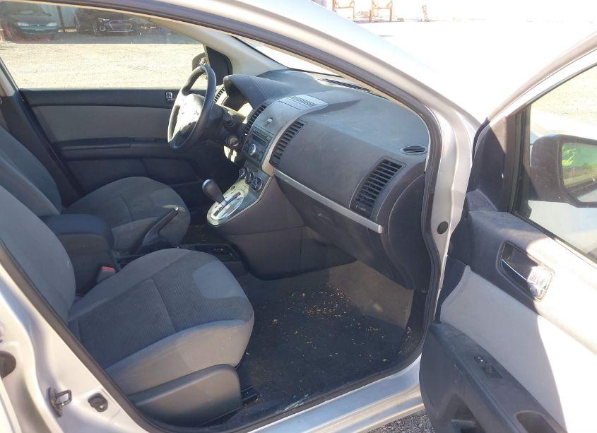 Photo 5 of 2011 Nissan Sentra 2.0S (VIN 3N1AB6AP1BL720199)