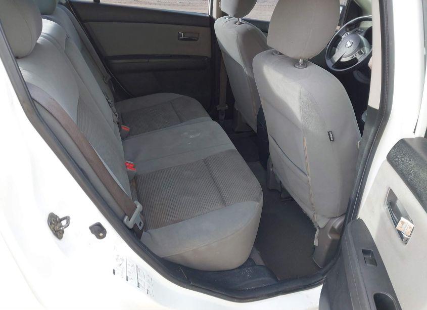 Photo 8 of 2011 Nissan Sentra 2.0S (VIN 3N1AB6AP1BL726679)