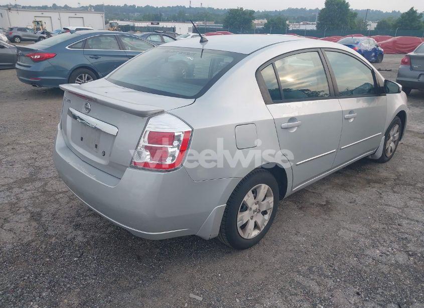 Photo 4 of 2012 Nissan Sentra 2.0 (VIN 3N1AB6AP1CL611761)