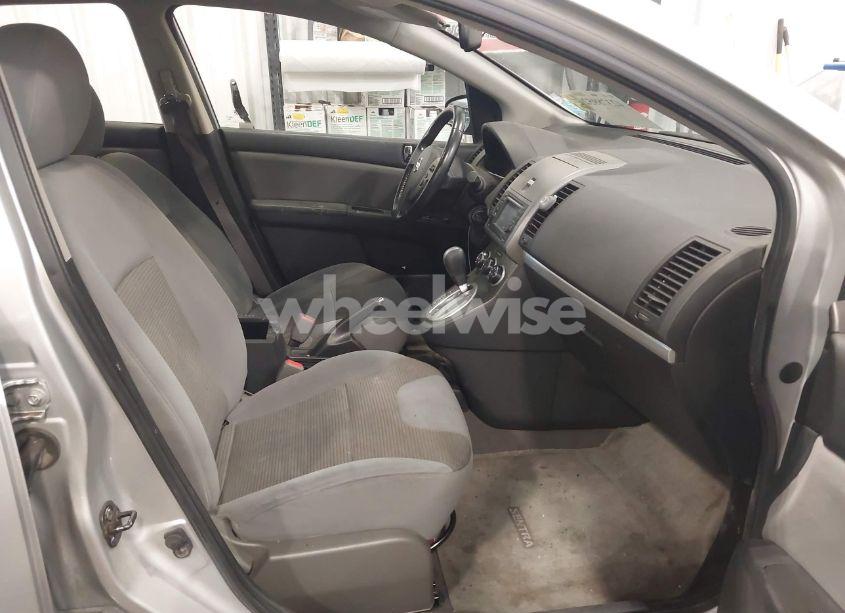 Photo 5 of 2012 Nissan Sentra 2.0 SR (VIN 3N1AB6AP1CL621898)