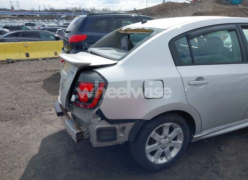 Photo 13 of 2012 Nissan Sentra 2.0 SR (VIN 3N1AB6AP1CL636191)