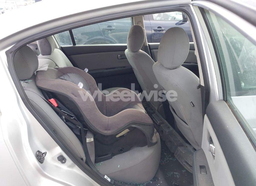 Photo 8 of 2012 Nissan Sentra 2.0 SR (VIN 3N1AB6AP1CL636191)