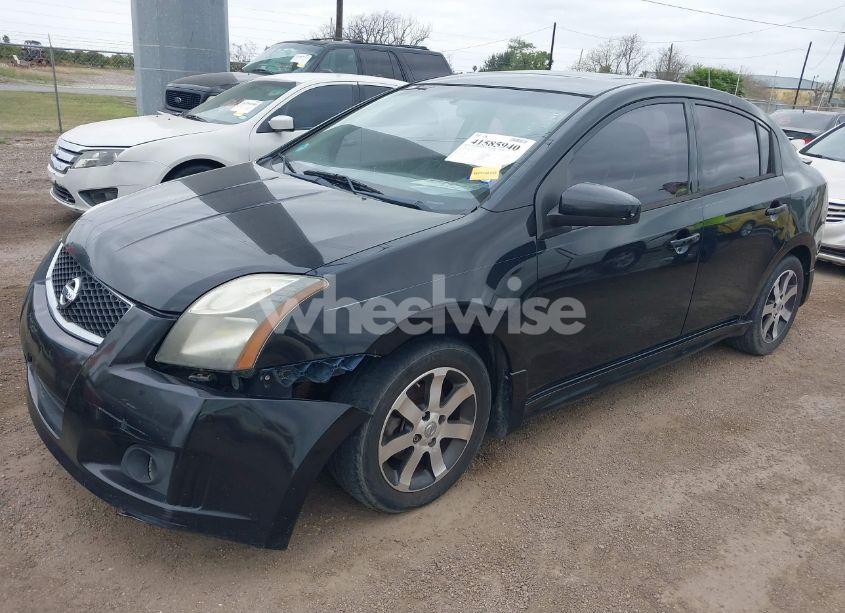 Photo 2 of 2012 Nissan Sentra 2.0 SR (VIN 3N1AB6AP1CL666551)