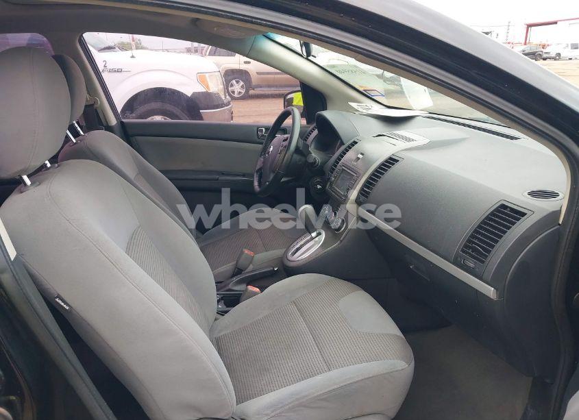 Photo 5 of 2012 Nissan Sentra 2.0 SR (VIN 3N1AB6AP1CL666551)