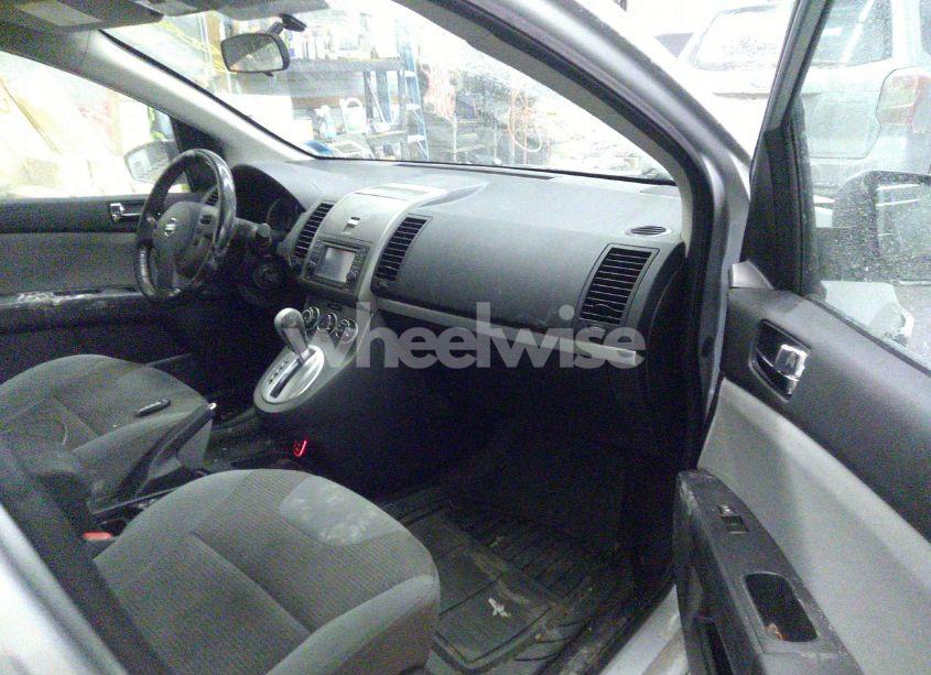 Photo 5 of 2012 Nissan Sentra 2.0 SR (VIN 3N1AB6AP1CL668946)