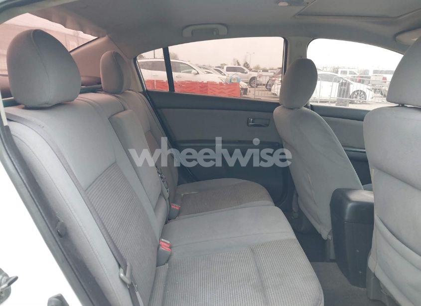 Photo 8 of 2012 Nissan Sentra 2.0 SR (VIN 3N1AB6AP1CL674214)