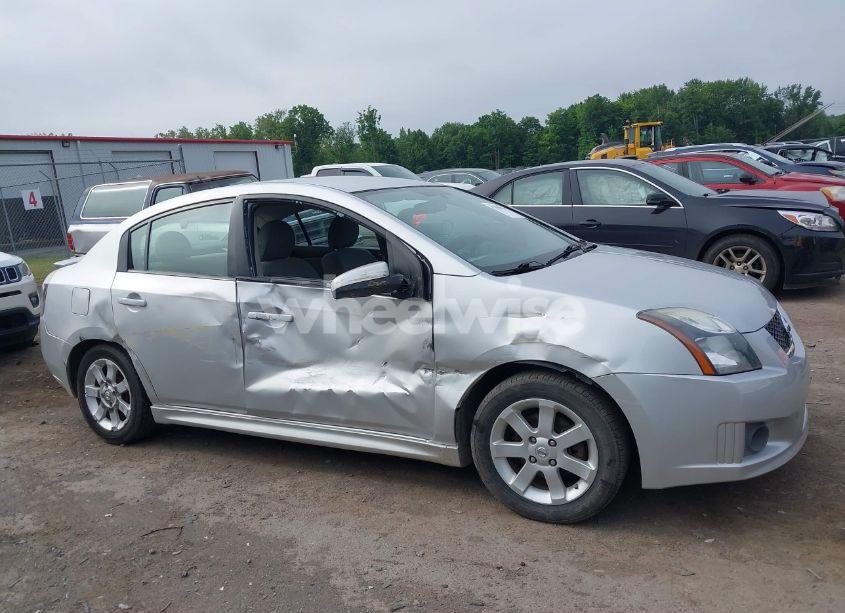 Photo 6 of 2012 Nissan Sentra 2.0 SR (VIN 3N1AB6AP1CL676545)