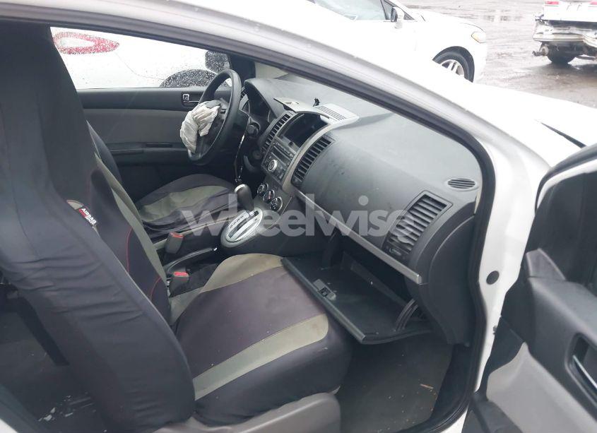 Photo 5 of 2012 Nissan Sentra 2.0 S (VIN 3N1AB6AP1CL718907)