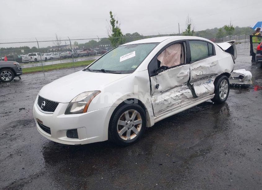 Photo 2 of 2012 Nissan Sentra 2.0 SR (VIN 3N1AB6AP1CL740700)