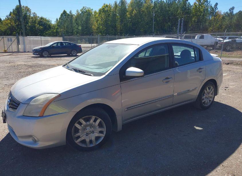Photo 2 of 2012 Nissan Sentra 2.0 S (VIN 3N1AB6AP1CL752992)