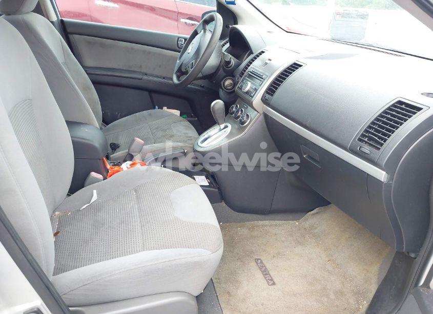 Photo 5 of 2012 Nissan Sentra 2.0 S (VIN 3N1AB6AP1CL757514)