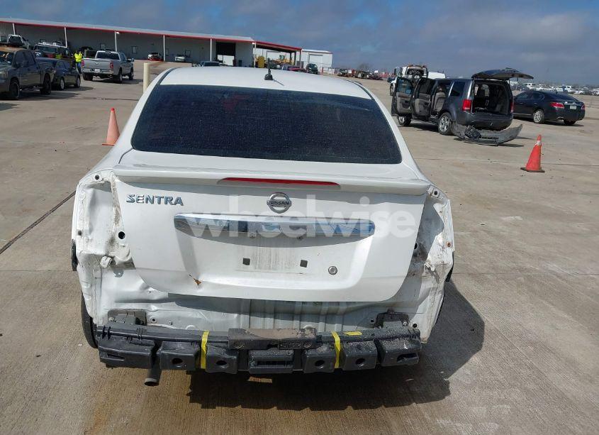 Photo 6 of 2012 Nissan Sentra 2.0 (VIN 3N1AB6AP1CL772918)