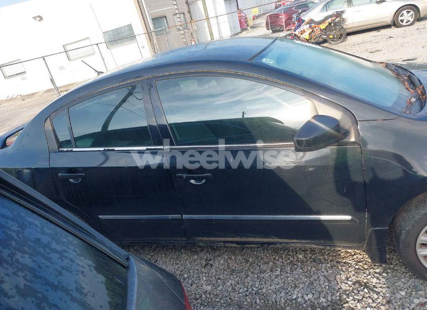 Photo 13 of 2010 Nissan Sentra 2.0/2.0S/SR/2.0SL (VIN 3N1AB6AP2AL643440)