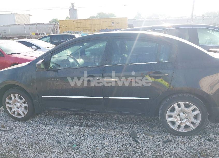 Photo 14 of 2010 Nissan Sentra 2.0/2.0S/SR/2.0SL (VIN 3N1AB6AP2AL643440)