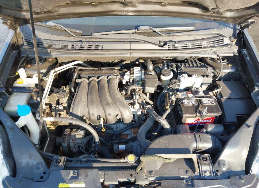 Photo 10 of 2010 Nissan Sentra 2.0S (VIN 3N1AB6AP2AL694632)