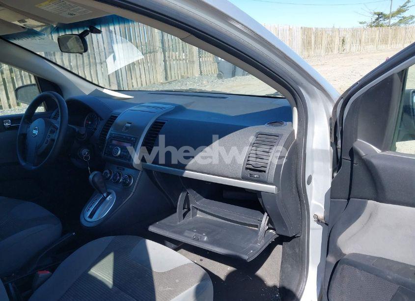 Photo 5 of 2010 Nissan Sentra 2.0SR (VIN 3N1AB6AP2AL699961)