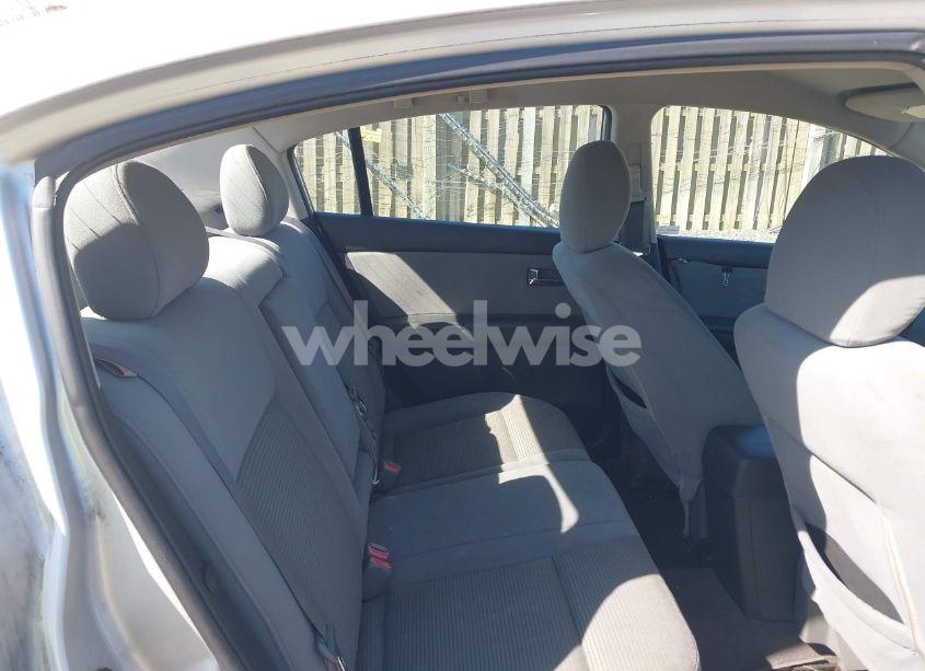 Photo 8 of 2010 Nissan Sentra 2.0SR (VIN 3N1AB6AP2AL699961)