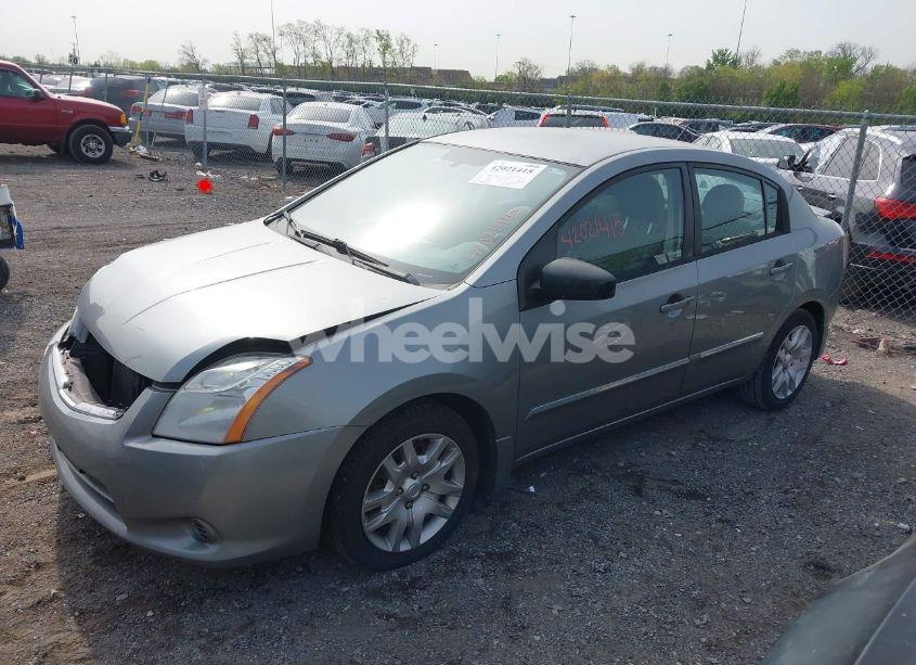 Photo 2 of 2011 Nissan Sentra 2.0S (VIN 3N1AB6AP2BL639194)