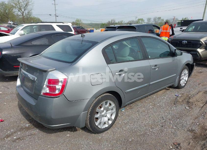 Photo 4 of 2011 Nissan Sentra 2.0S (VIN 3N1AB6AP2BL639194)