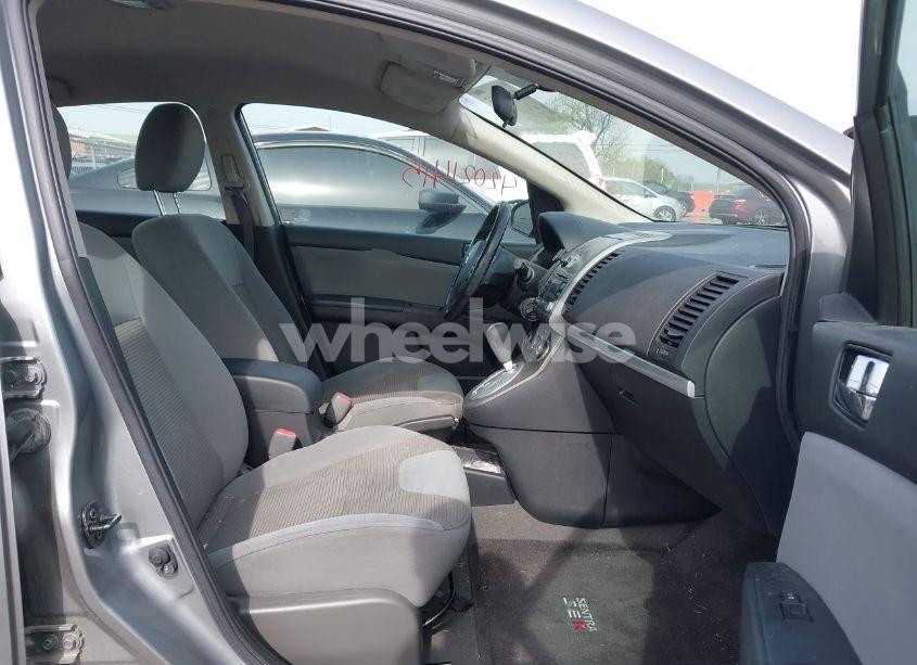 Photo 5 of 2011 Nissan Sentra 2.0S (VIN 3N1AB6AP2BL639194)