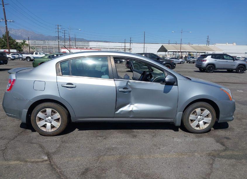 Photo 6 of 2011 Nissan Sentra 2.0 (VIN 3N1AB6AP2BL672325)