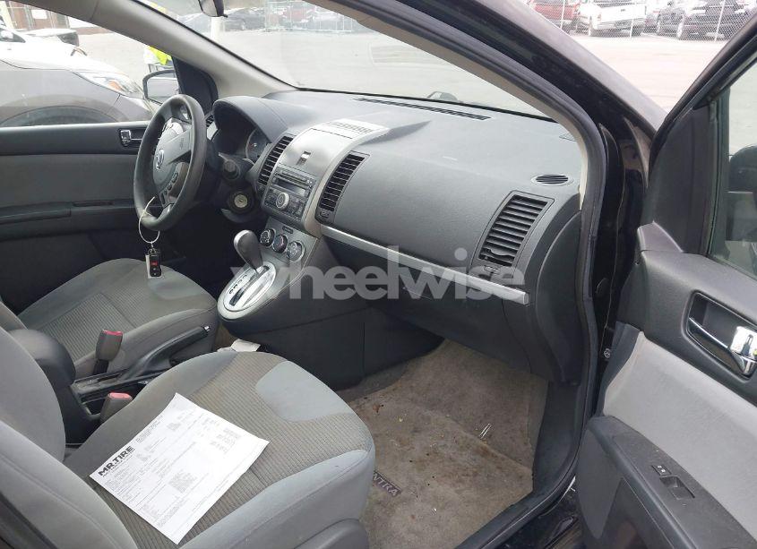 Photo 5 of 2011 Nissan Sentra 2.0SR (VIN 3N1AB6AP2BL680988)