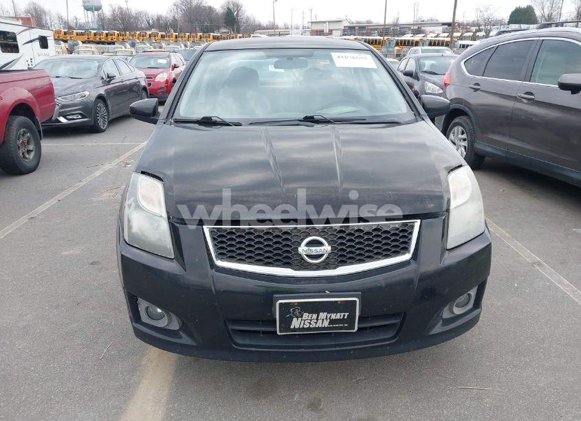 Photo 6 of 2011 Nissan Sentra 2.0SR (VIN 3N1AB6AP2BL680988)