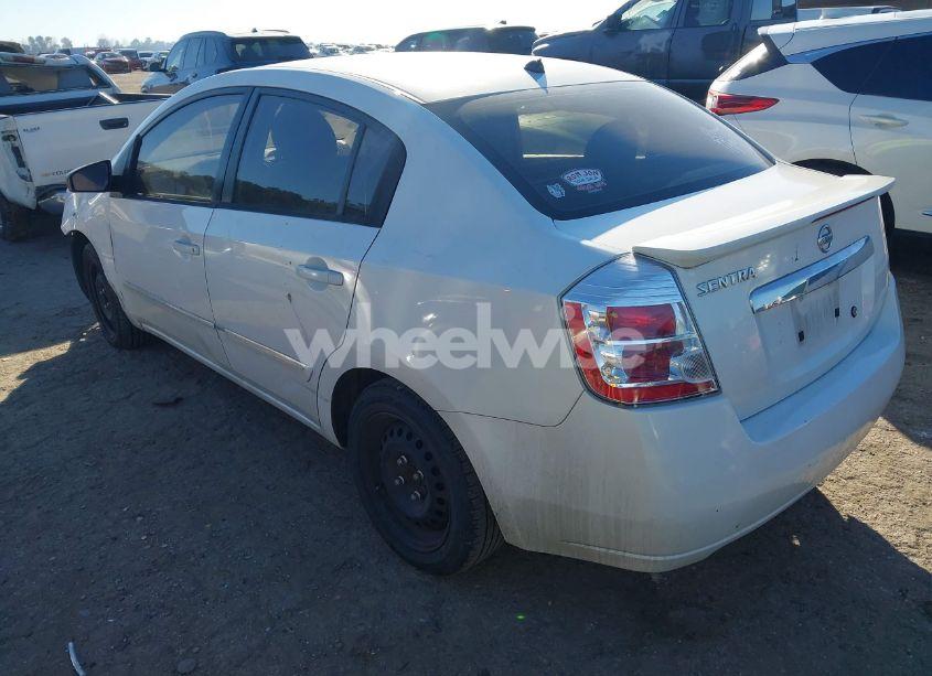 Photo 3 of 2011 Nissan Sentra 2.0S (VIN 3N1AB6AP2BL714329)