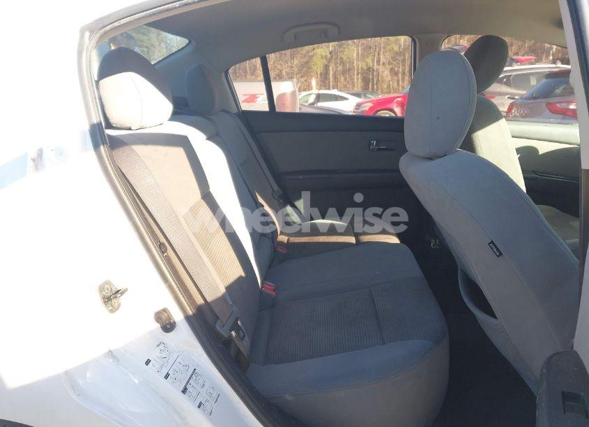 Photo 8 of 2011 Nissan Sentra 2.0S (VIN 3N1AB6AP2BL714329)