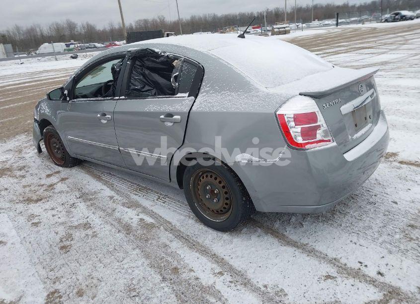 Photo 3 of 2011 Nissan Sentra 2.0S (VIN 3N1AB6AP2BL720325)