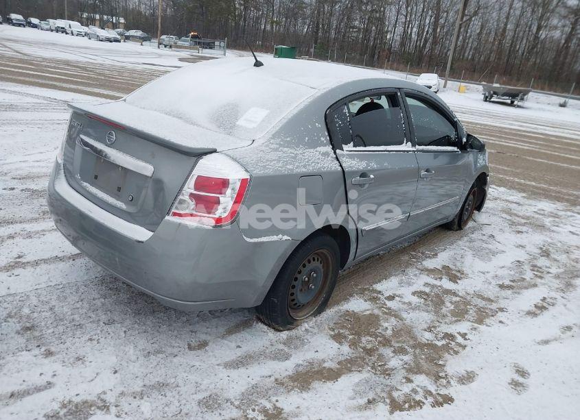 Photo 4 of 2011 Nissan Sentra 2.0S (VIN 3N1AB6AP2BL720325)