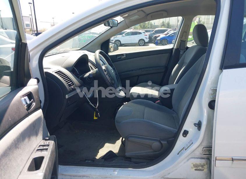 Photo 5 of 2012 Nissan Sentra 2.0 S (VIN 3N1AB6AP2CL605239)