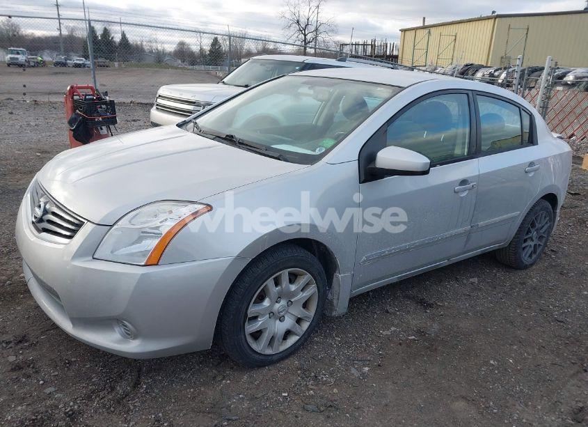 Photo 2 of 2012 Nissan Sentra 2.0 S (VIN 3N1AB6AP2CL617651)