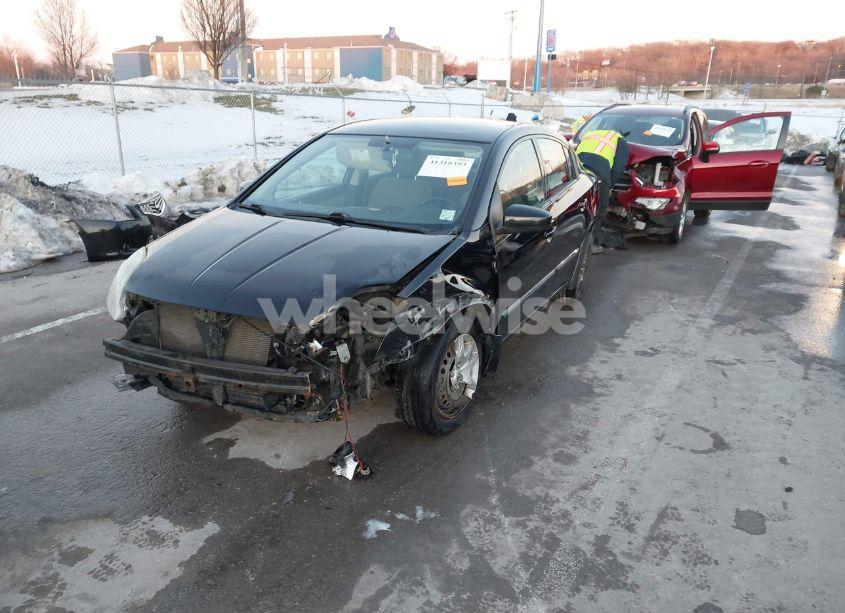 Photo 2 of 2012 Nissan Sentra 2.0 S (VIN 3N1AB6AP2CL655302)