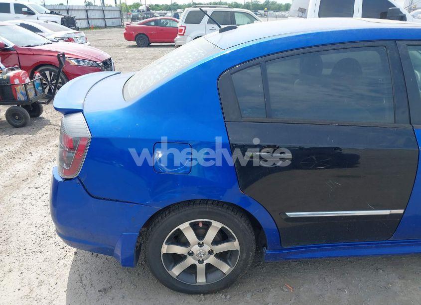 Photo 13 of 2012 Nissan Sentra 2.0 SR (VIN 3N1AB6AP2CL674061)